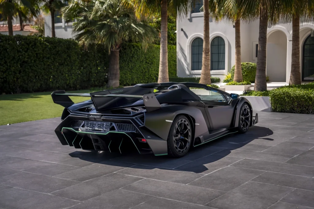 Lamborghini Veneno Roadster SBX Cars lead