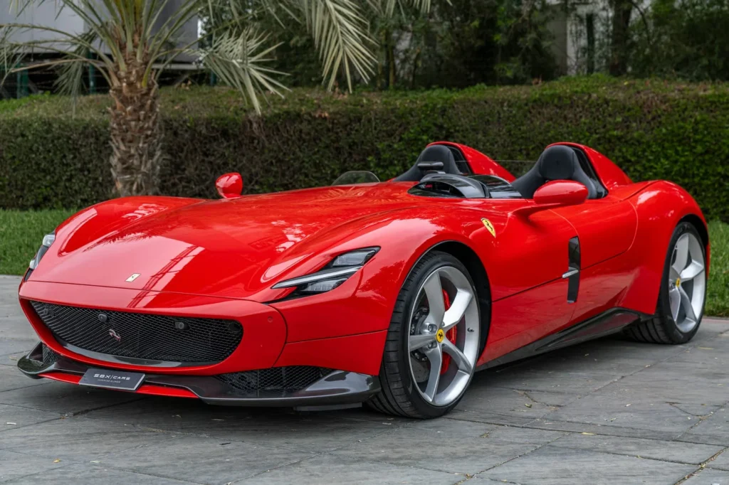 How exactly do you define a hypercar